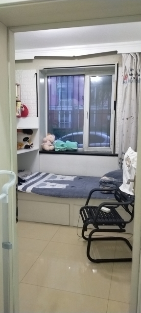 彩虹橋附近，祥和小區一樓70平方出租