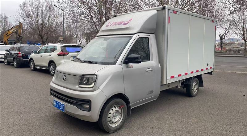24年祥菱箱貨1手車